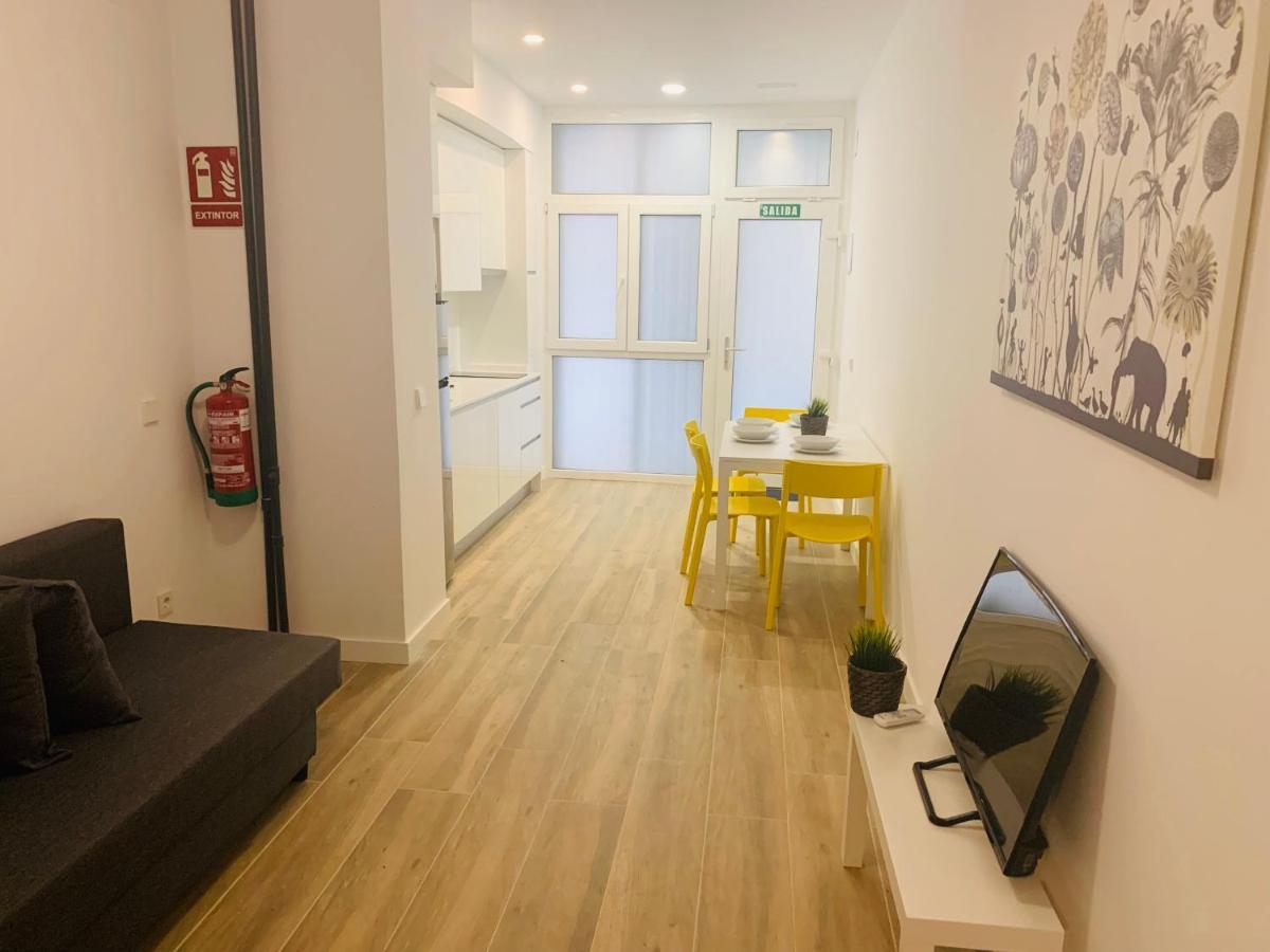 Moncloa-Uni. Complutense Apartamentos Madrid Kültér fotó
